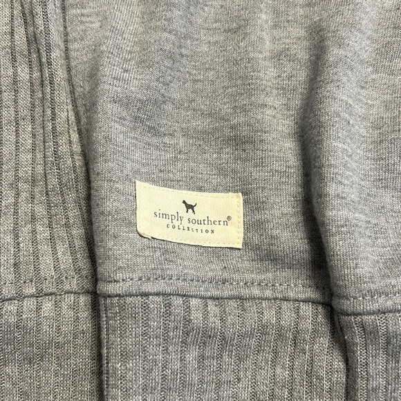 New without tags women’s sweatshirt size large. - Picture 5 of 5